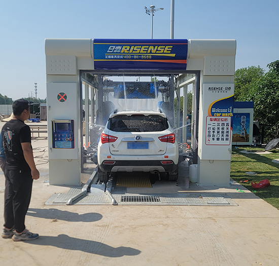 江苏中国石化加油站安装日森自动洗车机
